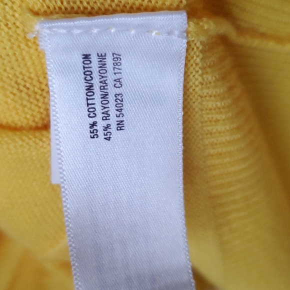 Sunshine lemon yellow Old Navy cropped cardigan in size small - Picture 5 of 6